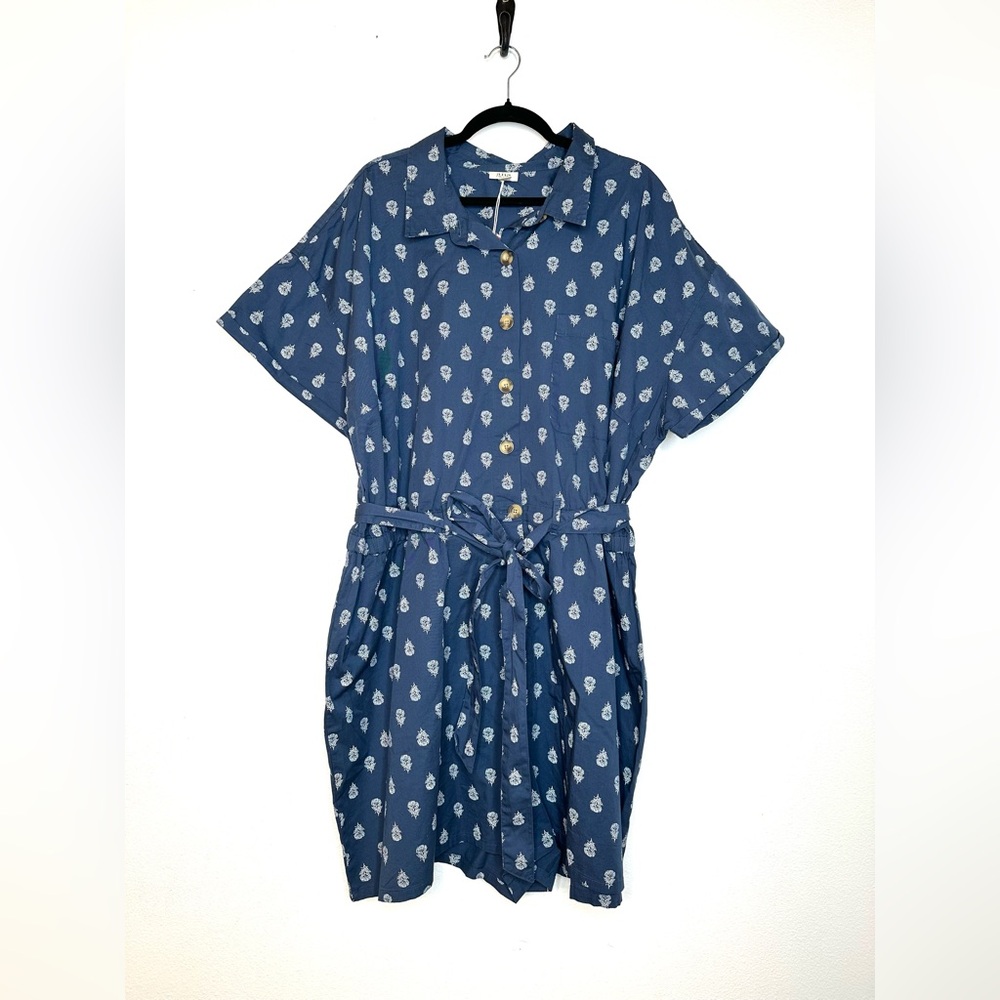 NWT A New Approach Woman’s Romper 4X Navy Floral Shorts Belted Casual Resort